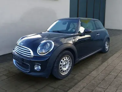 Gebraucht Mini Cooper 122 PS (89 kW) 2012 Midnight black (schwarz) Kleinwagen