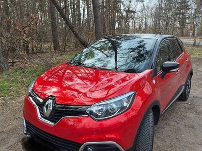 Begagnad Renault Captur 120 HK (88 kW) 2015 Röd SUV