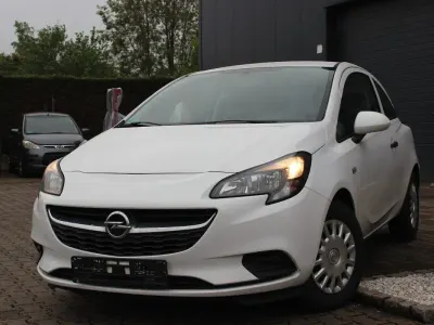 Gebraucht Opel Corsa Selection 69 PS (50 kW) 2016 Weiß Kleinwagen