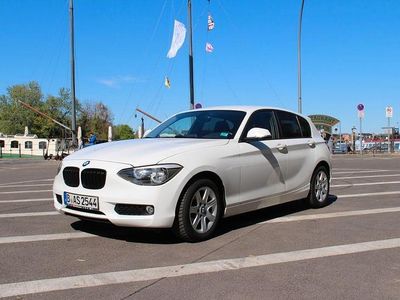 Gebraucht BMW 116 136 PS (100 kW) 2014 Weiß Kleinwagen