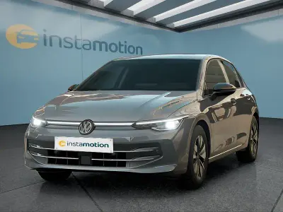 Gebraucht VW Golf VIII 150 PS (110 kW) 2025 Grau Kleinwagen