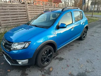Gebraucht Dacia Sandero Stepway 90 PS (66 kW) 2016 Blau Kleinwagen