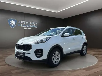 Używany Kia Sportage Attract 132 KM (97 kW) 2016 Biały SUV