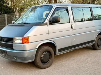 Second-hand VW Caravelle 84 CP (61 kW) 1992 Argintiu Van