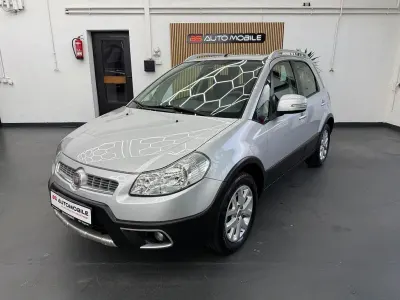 Gebraucht Fiat Sedici Easy 120 PS (88 kW) 2014 Silber SUV