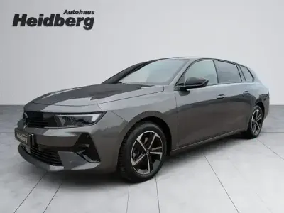 Gebraucht Opel Astra 131 PS (96 kW) 2025 Grau Kleinwagen