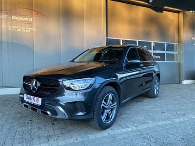 Mercedes GLC300