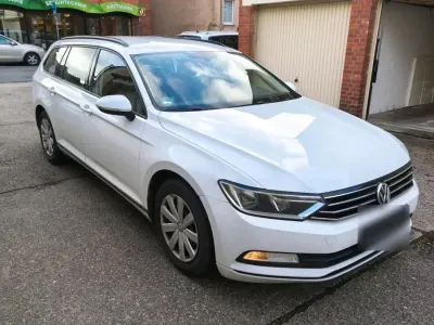 Usata VW Passat 120 CV (88 kW) 2016 Bianco Station wagon