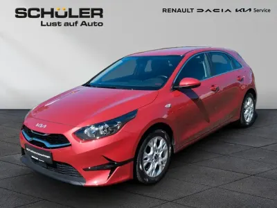 Gebraucht Kia Ceed Comfort 160 PS (117 kW) 2022 Rot Kleinwagen