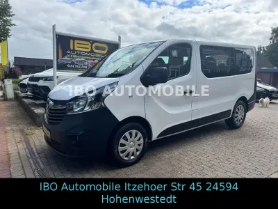 Gebraucht Opel Vivaro 95 PS (69 kW) 2018 Weiß Van / Kleinbus