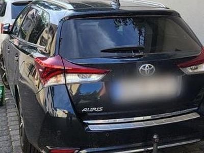 Gebraucht Toyota Auris 136 PS (100 kW) 2017 Blau Kombi