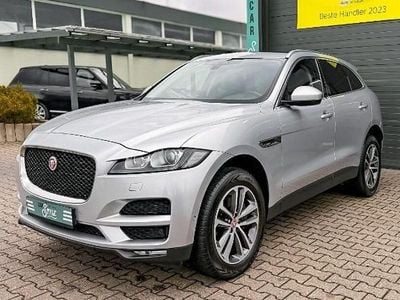 Usado Jaguar F-Pace Prestige 300 HP (220 kW) 2017 Prateado SUV