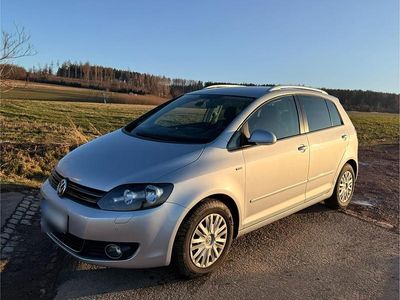 Gebraucht VW Golf VI 105 PS (77 kW) 2013 Silber Kleinwagen