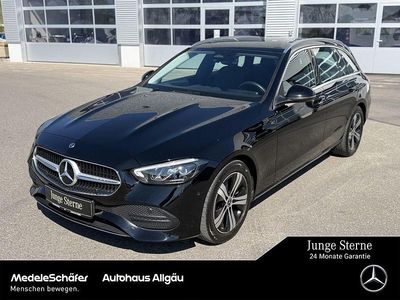 Gebraucht Mercedes C200 Avantgarde 163 PS (119 kW) 2023 Schwarz Limousine