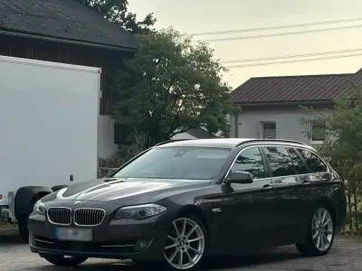 Gebraucht BMW 535 313 PS (230 kW) 2013 Braun Kombi