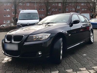 Gebraucht BMW 318 2012 Schwarz Kombi