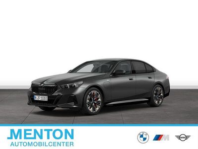 Gebraucht BMW 550e M Sport 489 PS (359 kW) 2024 Grau Limousine