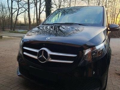 Usata Mercedes V250 190 CV (139 kW) 2024 Nero Monovolume