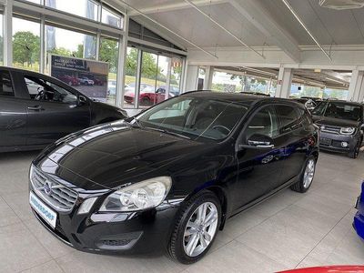 Gebraucht Volvo V60 Kinetic 150 PS (110 kW) 2012 Schwarz Kombi