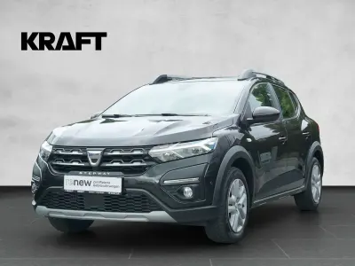 Gebraucht Dacia Sandero Comfort 91 PS (66 kW) 2023 Perlmuttschwarz (schwarz) Limousine