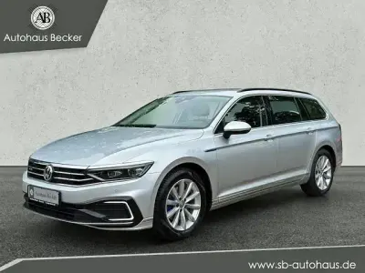Używany VW Passat Business 235 KM (172 kW) 2020 Srebrny Kombi