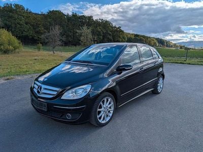 Gebraucht Mercedes B170 Sport 116 PS (85 kW) 2008 Schwarz Van / Kleinbus