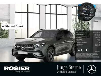 Gebraucht Mercedes GLC300 197 PS (144 kW) 2023 Grau / selenitgrau (metallic) SUV