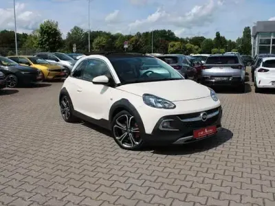 Gebraucht Opel Adam Rocks S 150 PS (110 kW) 2018 Weiß Kleinwagen