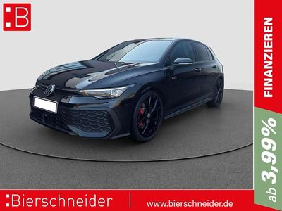 Grenadillschwarz Gebraucht 2025 VW Golf Style Limousine | 38.250 € (Fairer Preis)