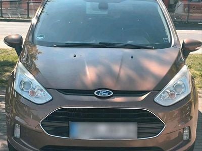 Usata Ford B-MAX 120 CV (88 kW) 2013 Marrone Monovolume