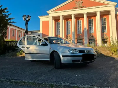 Brugt VW Golf III 100 HK (73 kW) 1998 Sølv Sedan
