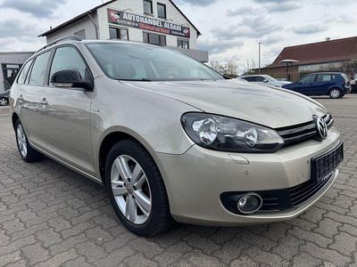 Gebraucht VW Golf VI Match 122 PS (89 kW) 2013 Silber Kleinwagen