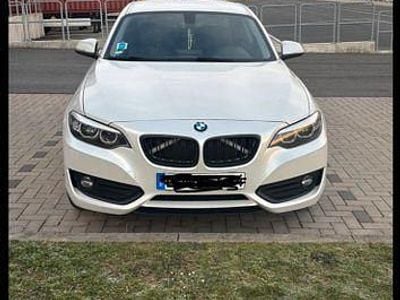 Gebraucht BMW 220 Sport Line 184 PS (135 kW) 2018 Weiß Coupé