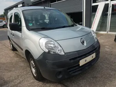 Gebraucht Renault Kangoo Rapid Extra 106 PS (77 kW) 2012 Silber Van / Kleinbus