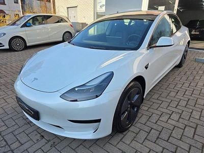 Gebraucht Tesla Model 3 RWD 208 kW (283 PS) 2022 Weiß Limousine