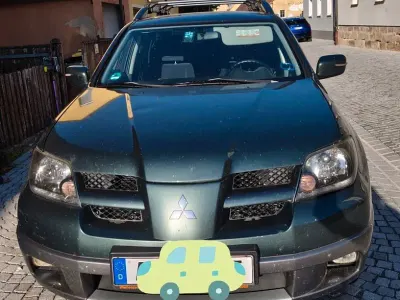 Gebraucht Mitsubishi Outlander Motion 160 PS (117 kW) 2004 Grün SUV