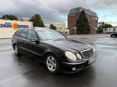 Mercedes E240