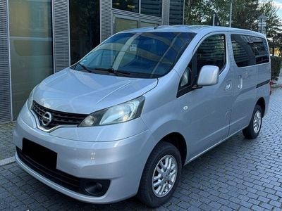 Nissan Evalia