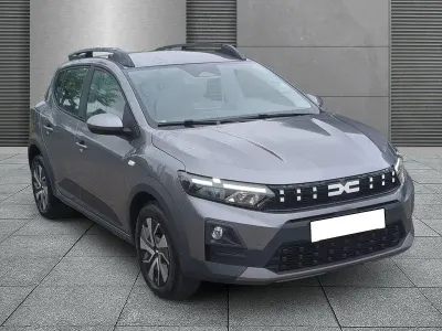 Neu Dacia Sandero Expression 110 PS (80 kW) 2025 Dolomitgrau SUV