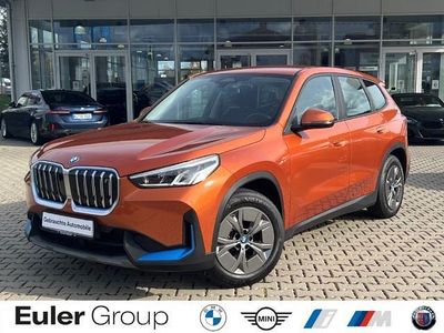 Gebraucht BMW iX1 Performance 200 kW (272 PS) 2023 Orange SUV