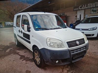 gebraucht Fiat Doblò 1.9 JTD SX Kombi 5 Gang SH NSW 5 Sitzer