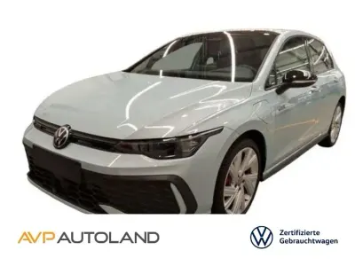 Gebraucht VW Golf VIII GTE 272 PS (200 kW) 2025 Crystal ice blue Limousine