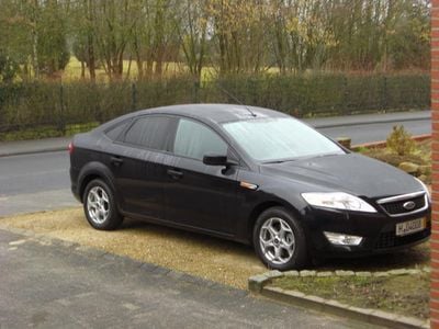 Gebraucht Ford Mondeo Trend 140 PS (102 kW) 2007 Schwarz metallic Limousine