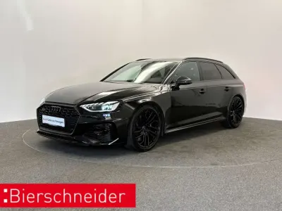 Gebraucht Audi RS4 Design 450 PS (330 kW) 2024 Schwarz Kombi