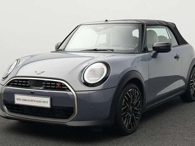 Occasion Mini Cooper S Cabriolet Favoured 204 PK (150 kW) 2024 Grijs Cabriolet