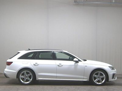 Weiss Gebraucht 2022 Audi A4 S-Line Kombi | 20.780 € (Fairer Preis)