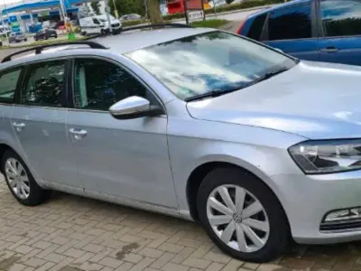 Gebraucht VW Passat 140 PS (102 kW) 2011 Silber Kombi