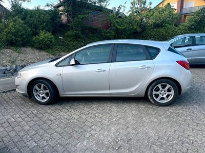gebraucht Opel Astra 1.6 Cosmo
