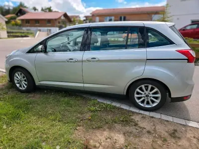 Gebraucht Ford C-MAX 150 PS (110 kW) 2018 Silber Van / Kleinbus