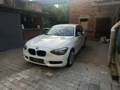Gebraucht BMW 116 116 PS (85 kW) 2012 Weiß Kleinwagen